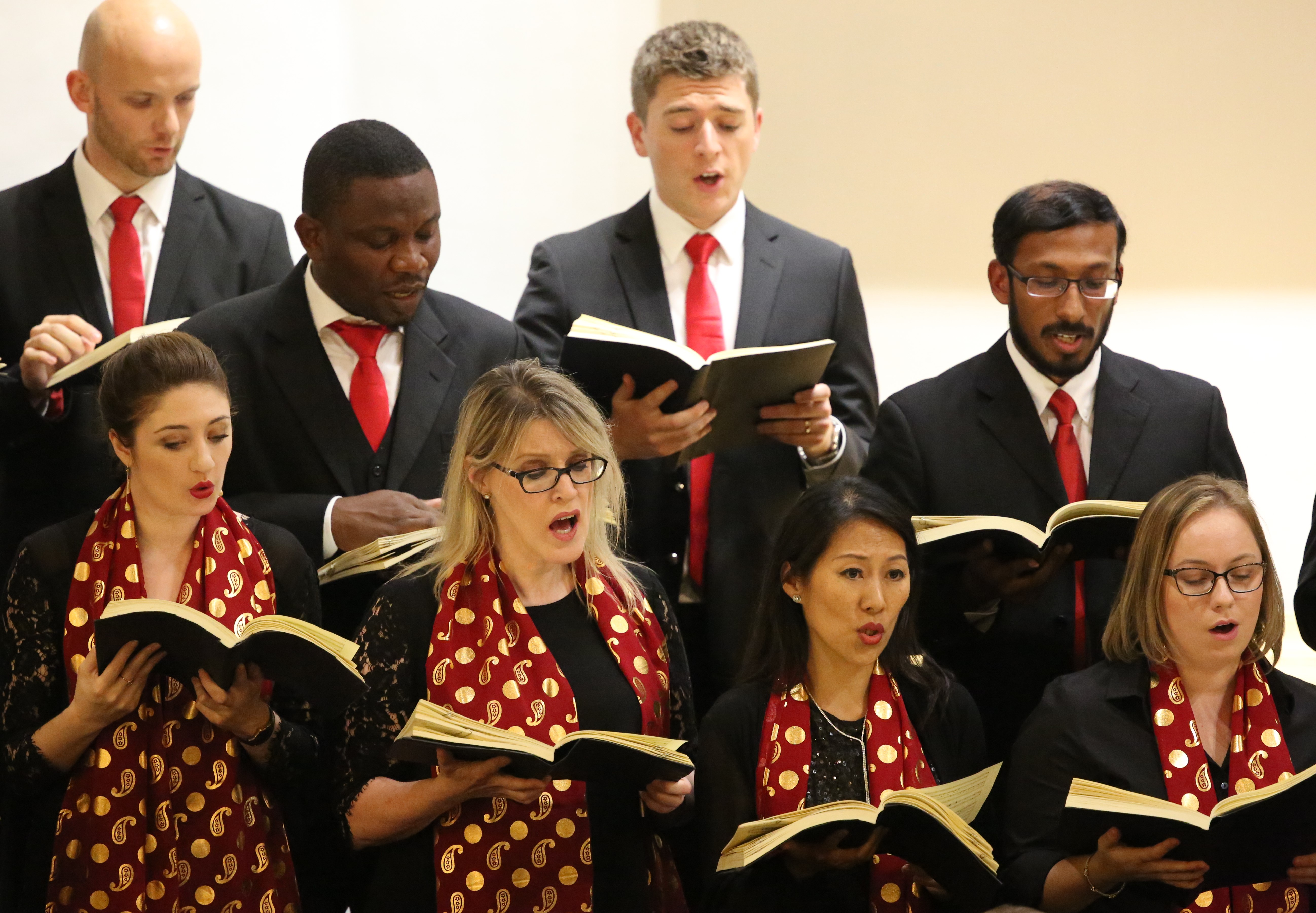 Qatar Concert Choir Basses and Sopranos singing Handel